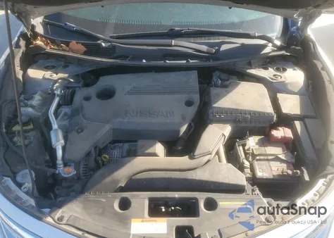 2015 Nissan Altima 2.5 z USA, uszkodzony, nr VIN 1N4AL3AP2FC590241